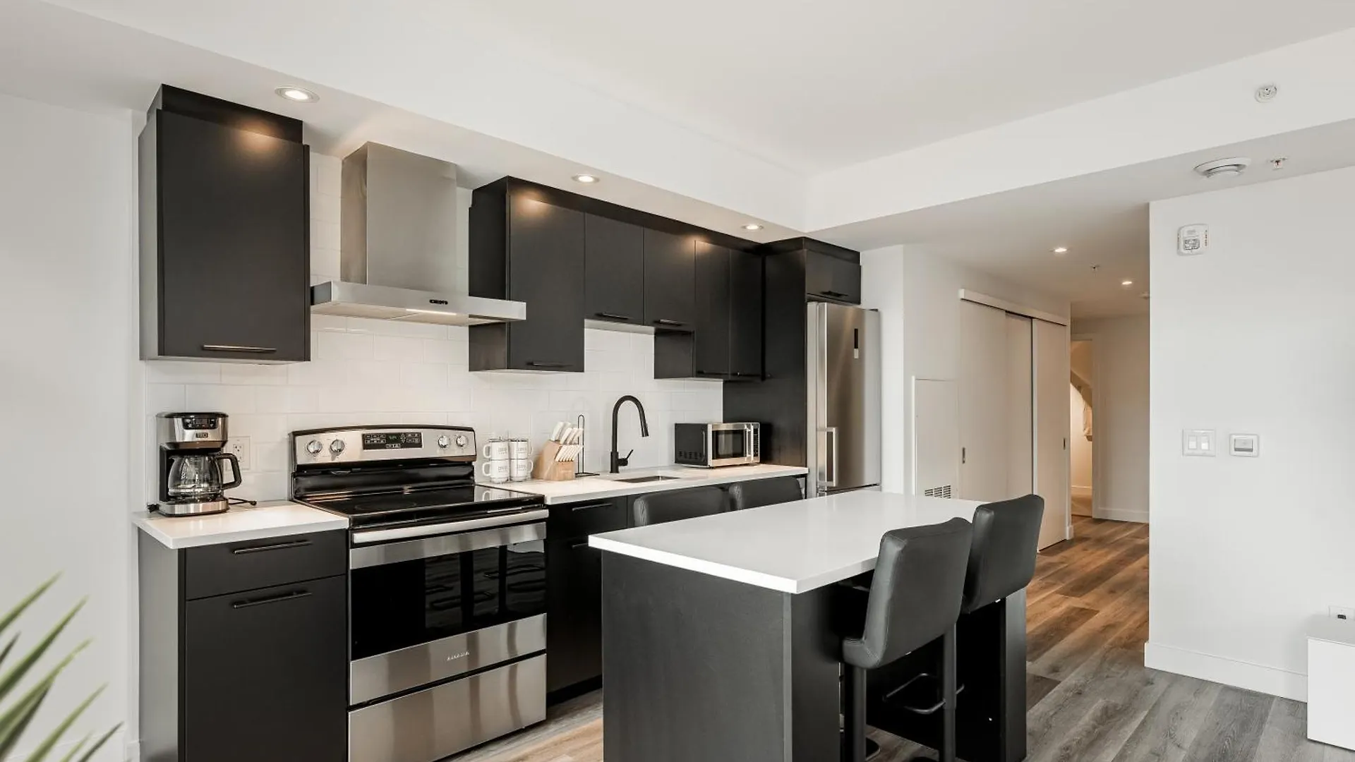 Aparthotel Westview Luxury Suites Ottawa Canada