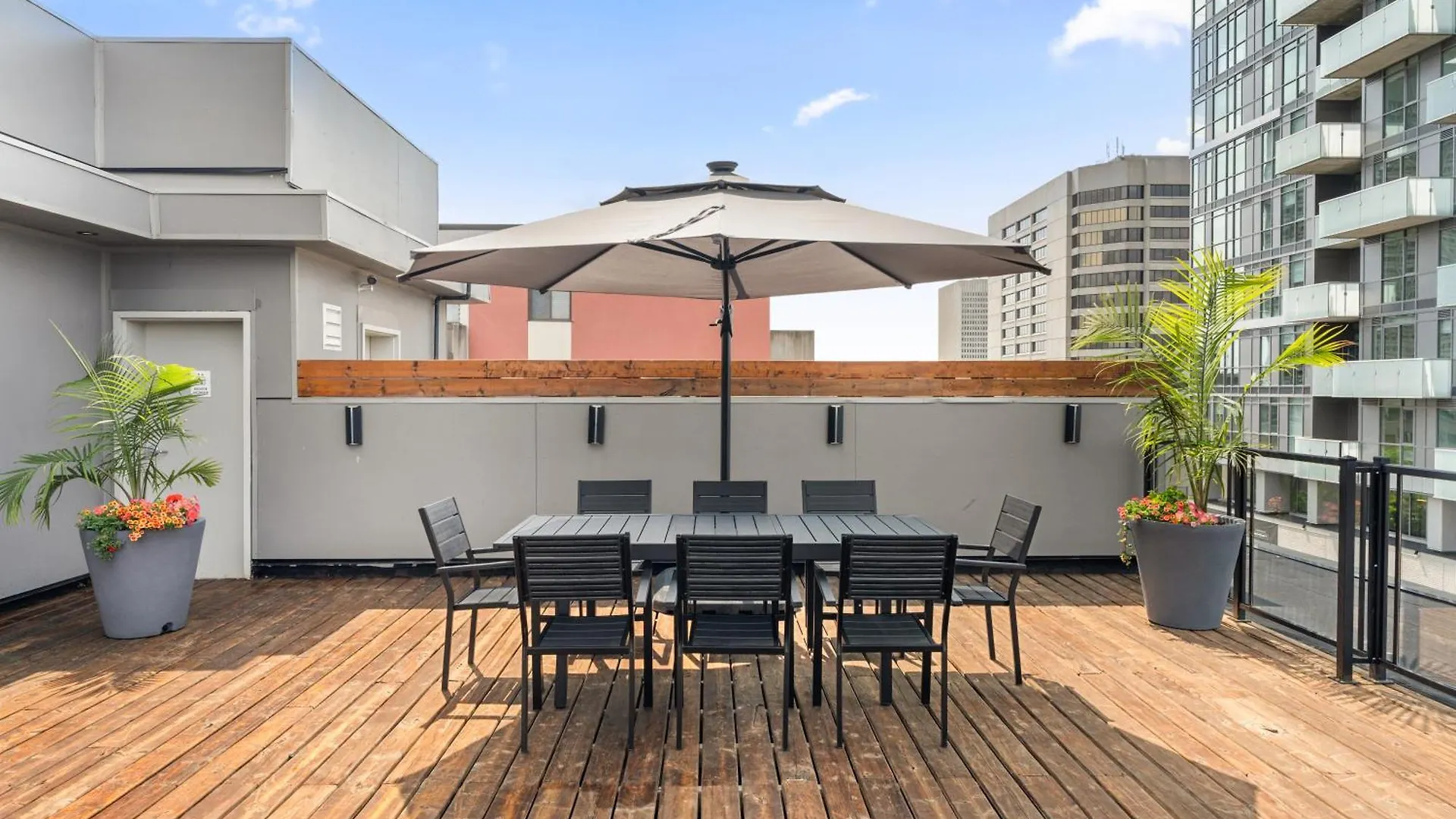 Aparthotel Westview Luxury Suites Ottawa